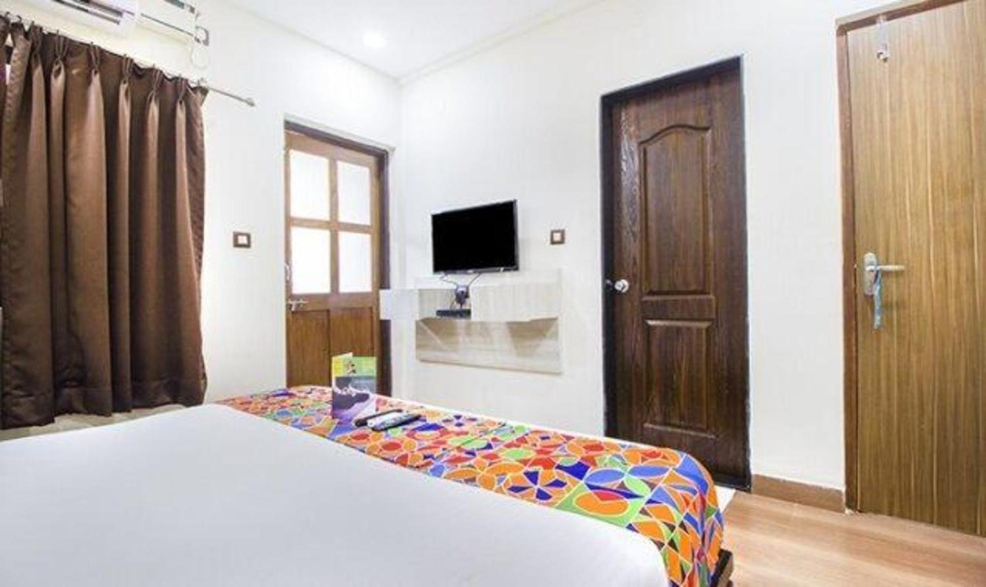 Hotel Fabexpress Orchid The Sky Calangute Esterno foto